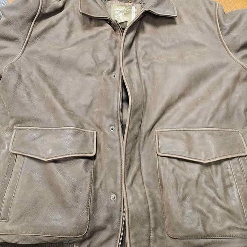 Eddie Bauer Men's Leather Jacket